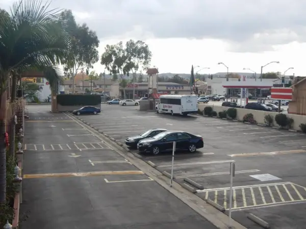 Flamingo Inn Main image
